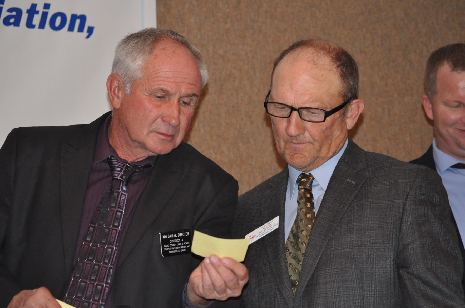 BUS - ICLP mtg (L-R, Dahler and Tacke).JPG
